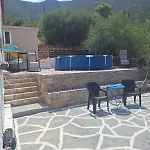 בית נופש Metaxias House לאונידיון