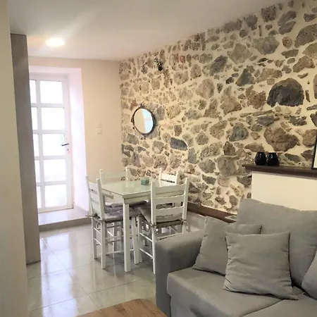 Dom wakacyjny Metaxias House Leonídion
