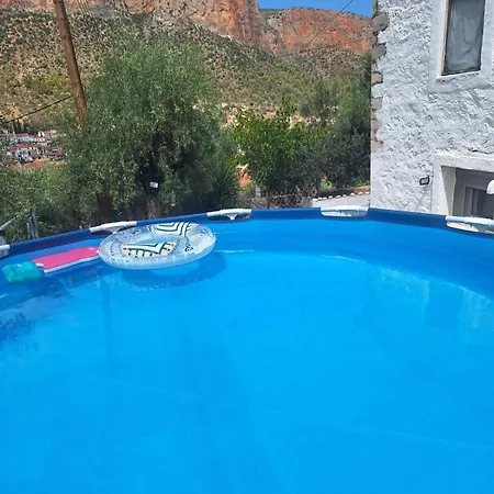 Metaxias House Λεωνίδιο