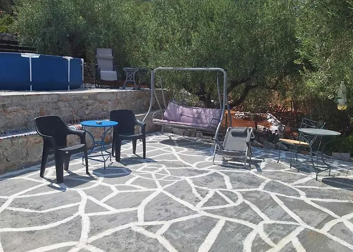 Metaxias House 度假居 *